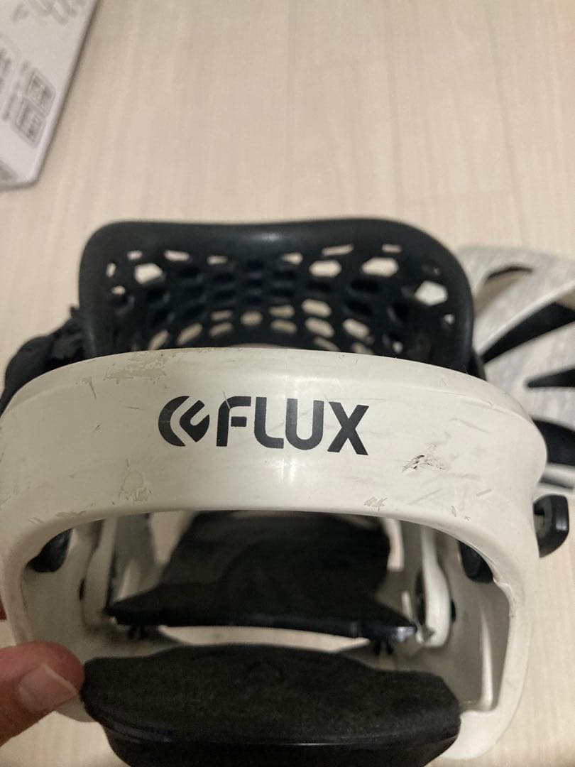 FLUX スノーボード ビンディング　Mサイズ　DS