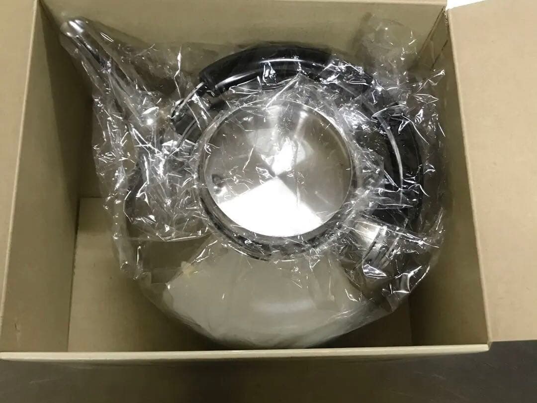 お正月価格　9800→7800ケトル　トレビアンケトル　2・5ℓIH対応(新品)