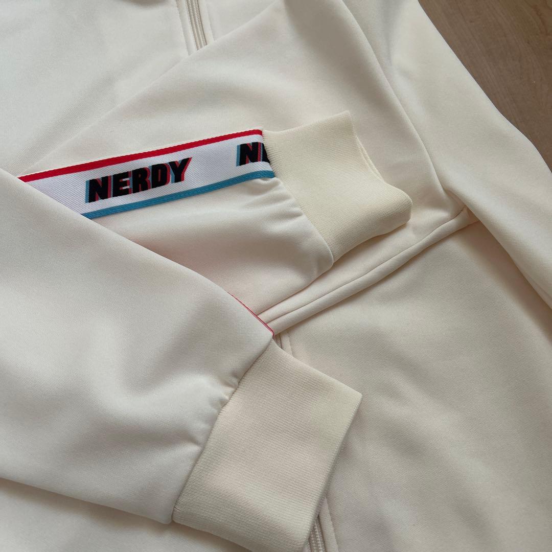 NERDY 上下ジャージセット　sサイズ