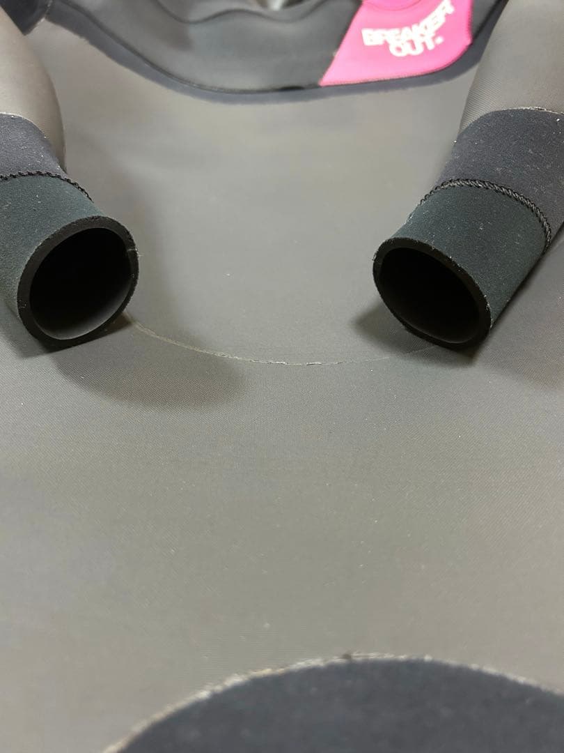 ブレーカーアウト　セミドライ　チェストジップ5×3mm BREAKER OUT