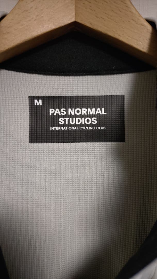 ウェア PAS NORMAL STUDIOS SoftshellWinter Jacet