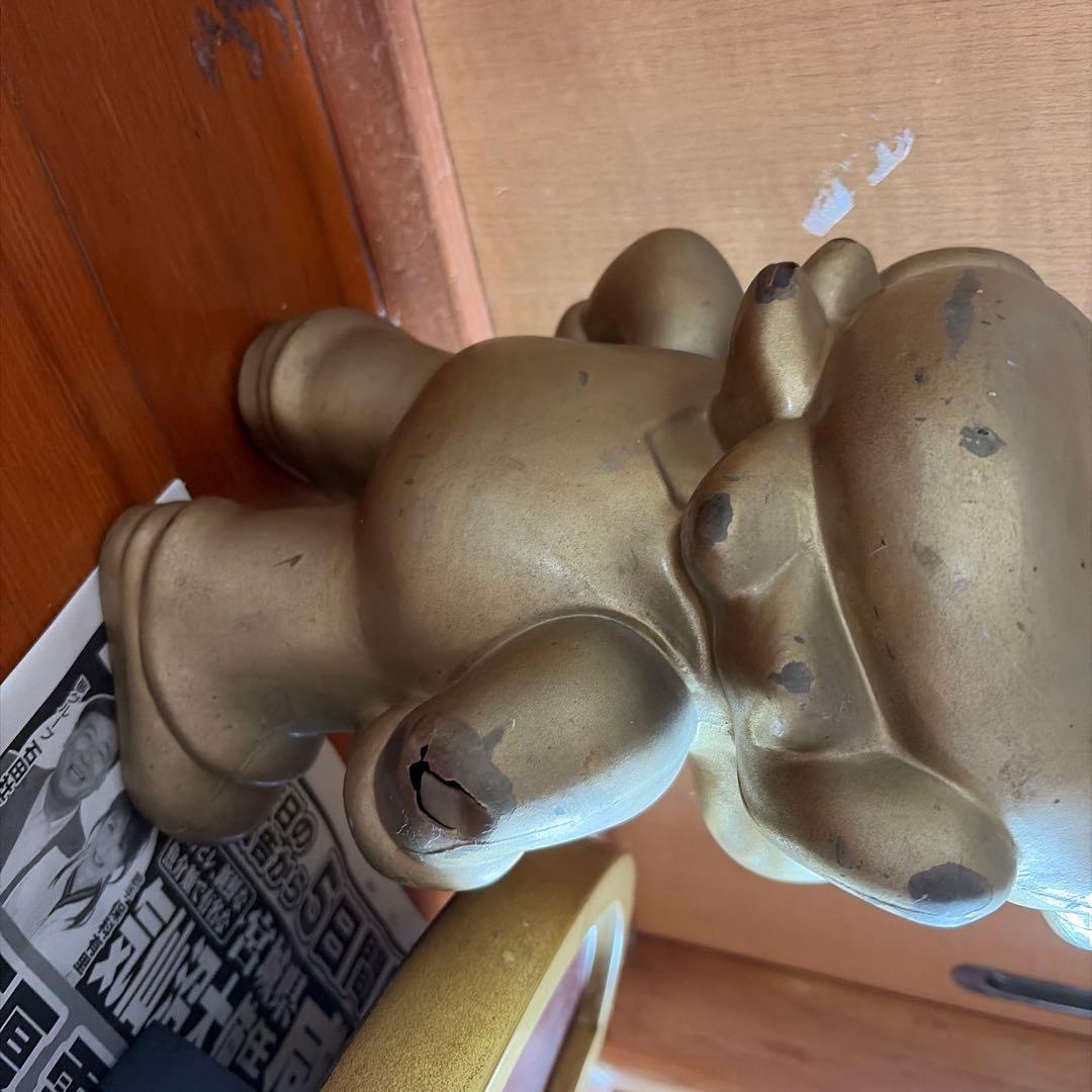 任天堂の看板とマリオ