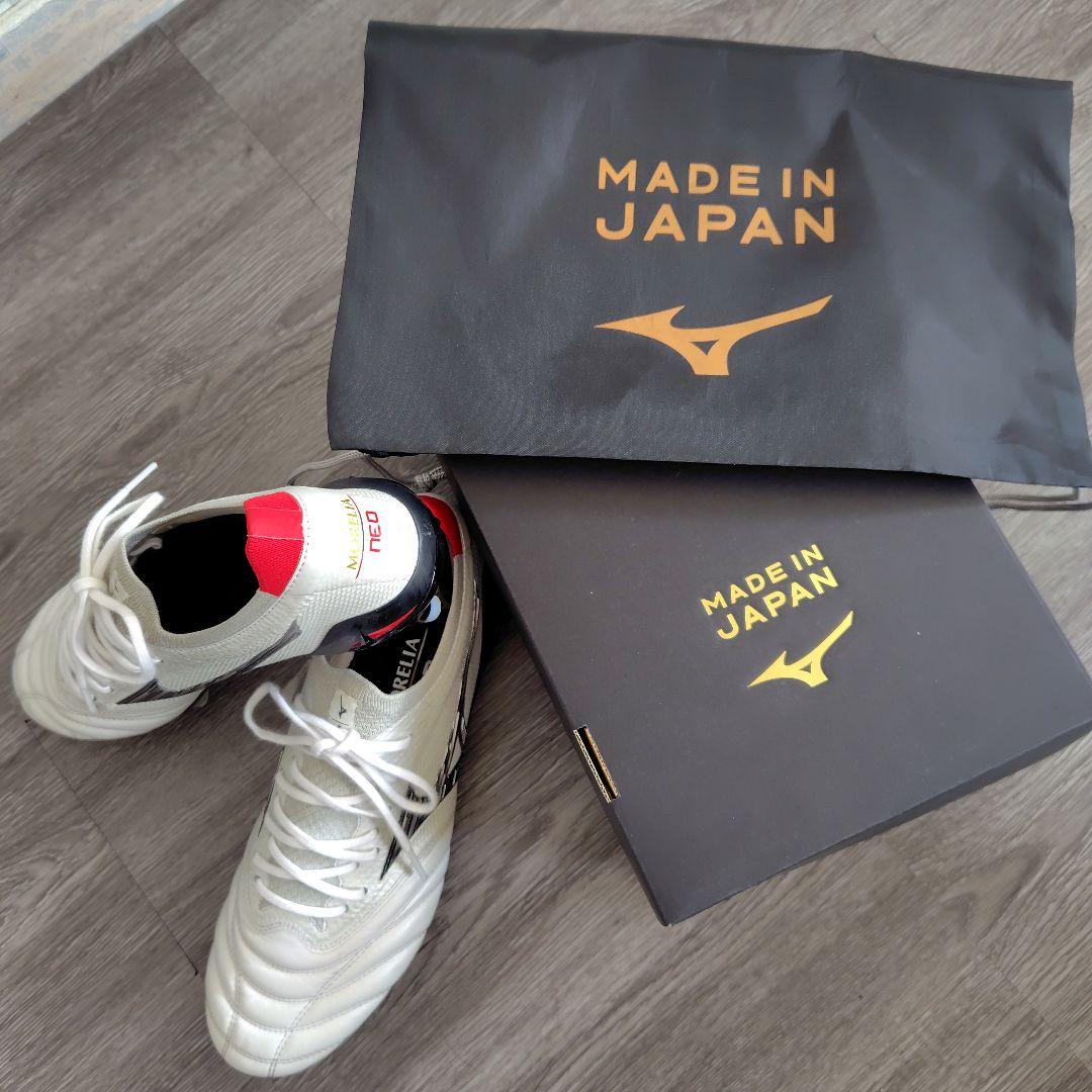 美品 ミズノ モレリア ネオ 4 β ベータ MORELIA サッカー スパイク