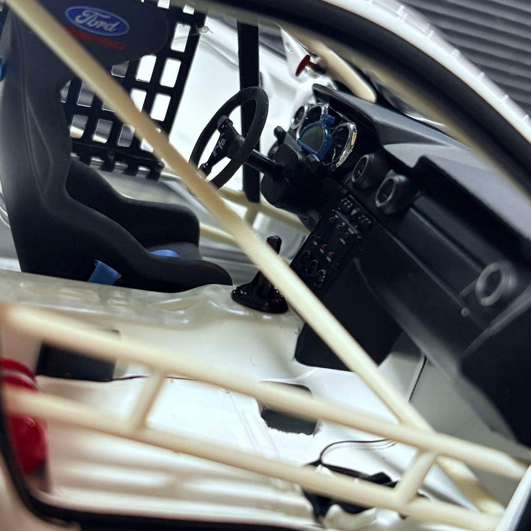 1/18 AUTOart フォード マスタング GT FR500C 2005