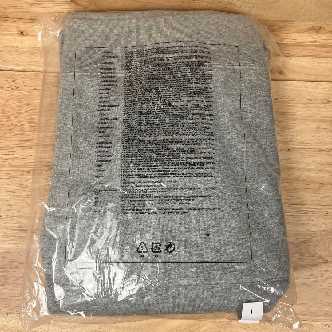 ナイキTYO×Swoosh パーカー　Ｌサイズ　読売ジャイアンツ 新品未開封