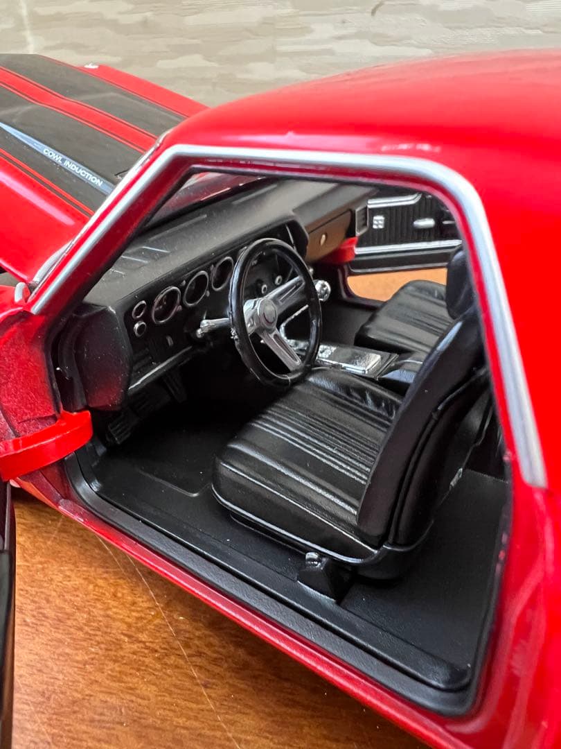 No536 ミニカー1/18箱無し CHEVROLET EL CAMINO SS