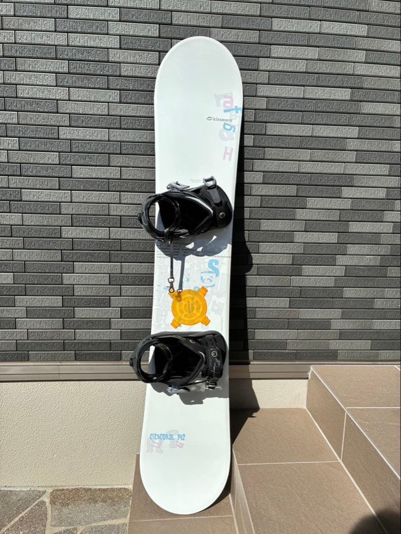 スノーボードバッグとスノーボードセット