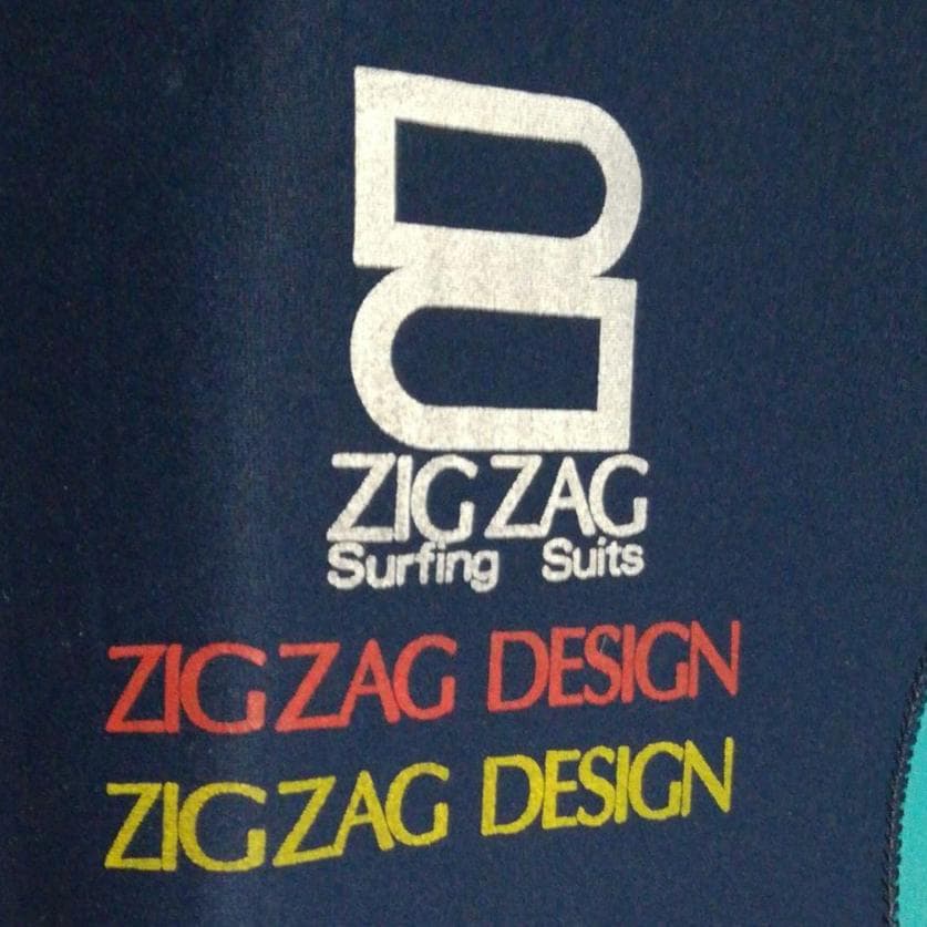 ZIGZAG　DESIGNウエットスーツ