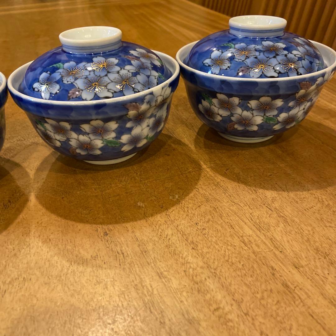 深川製磁桜花紋蓋付煮物鉢四個