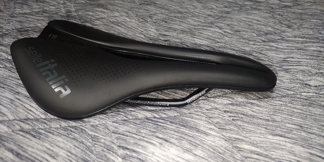 SelleItalia NovusBoostEvo(セライタリア)