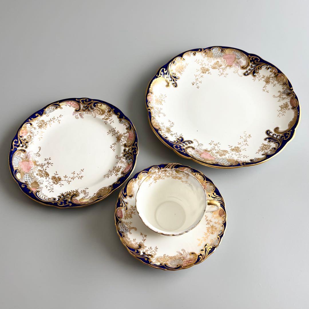 英国製アンティーク　AYNSLEY 金彩コバルト 花文　エインズレイ【稀少品】