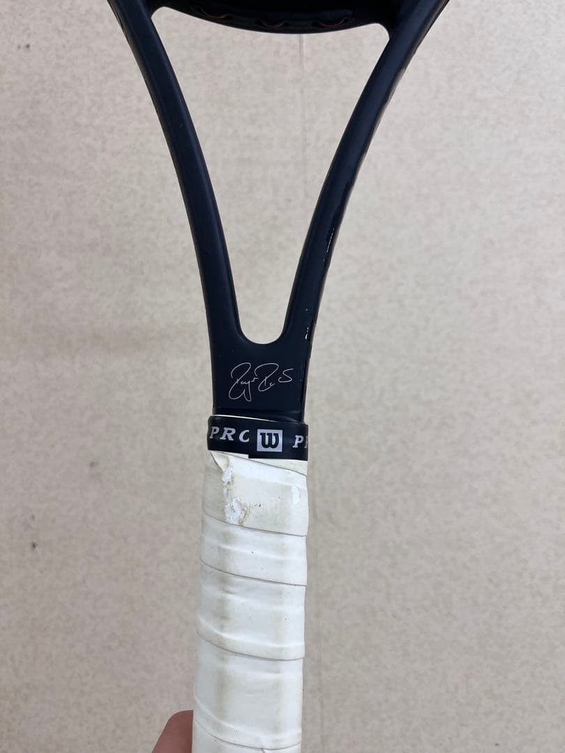 テニスラケット　Wilson ウィルソン　PRO STAFF RF97