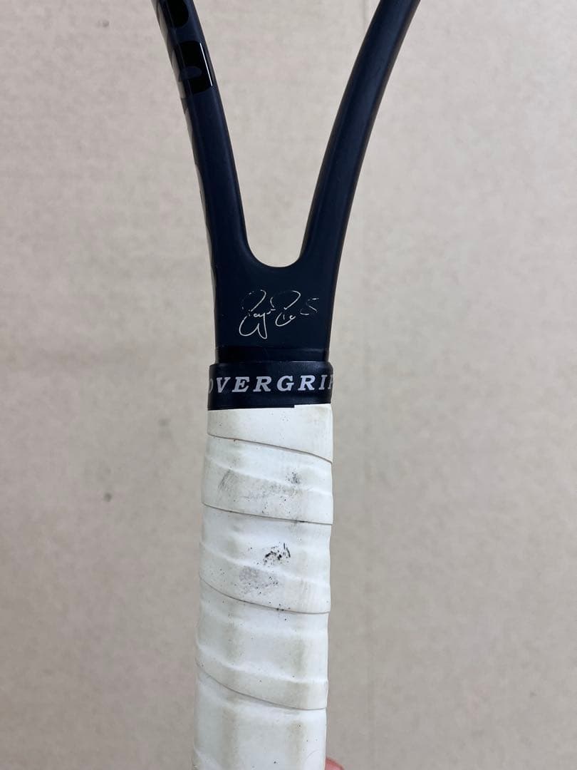 テニスラケット　Wilson ウィルソン　PRO STAFF RF97