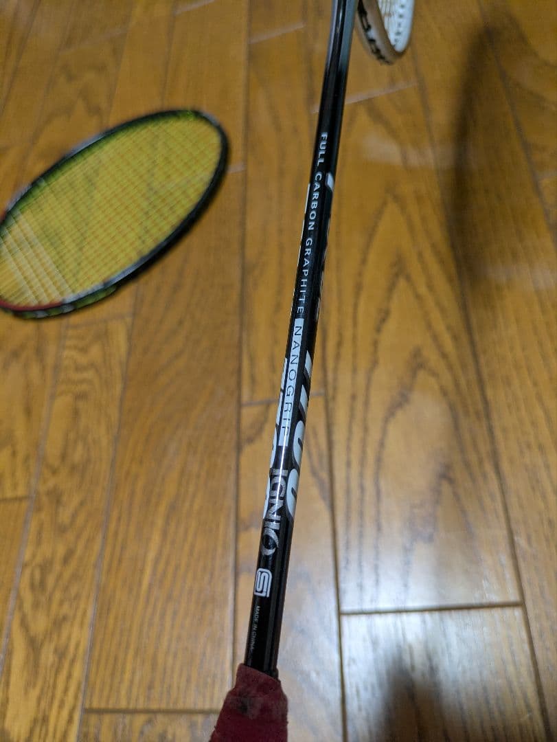 バドミントンラケット4本セット