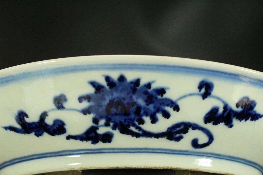 中国美術 染付 枝葉紋 皿 φ27.5cm(ZE791)