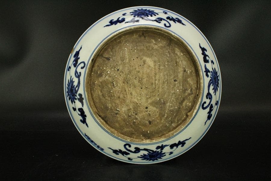 中国美術 染付 枝葉紋 皿 φ27.5cm(ZE791)