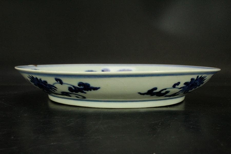 中国美術 染付 枝葉紋 皿 φ27.5cm(ZE791)