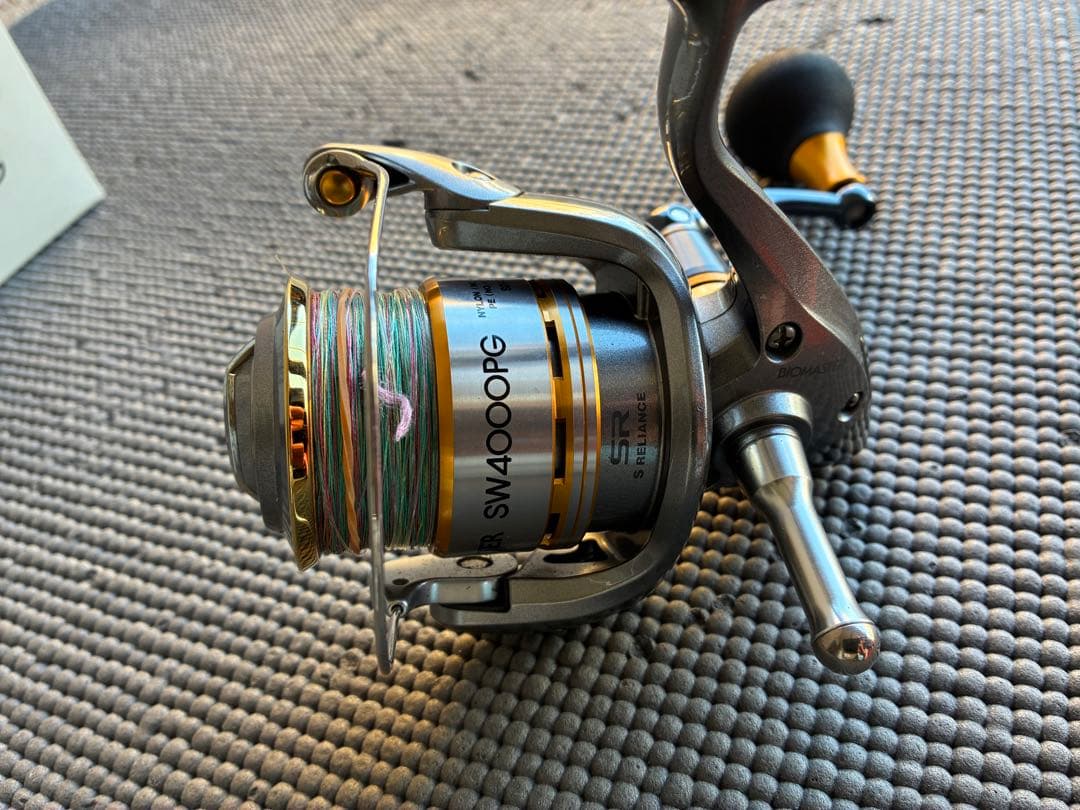 SHIMANO 10 BIOMASTER SW4000PG スピニングリール