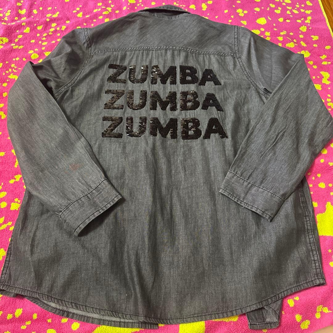お値下げ！Zumba Sparkle Button Down スパンコールシャツ