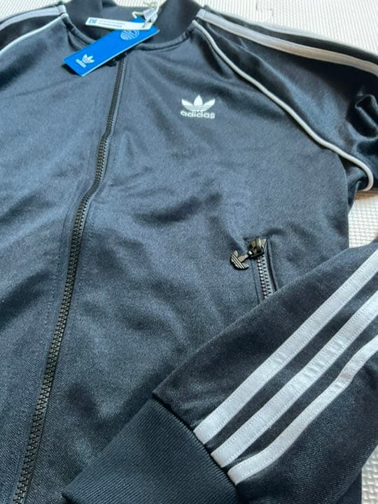 アディダス adidas SSTトラックジャケットーM