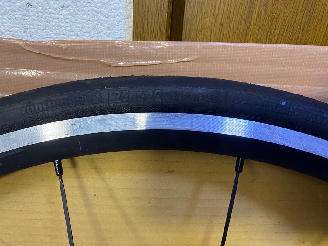 美品！　シマノ　WH-RS300 前後セット