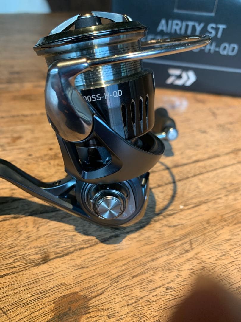 美品ダイワエアリティAIRITY ST SF2500SS-H-QD