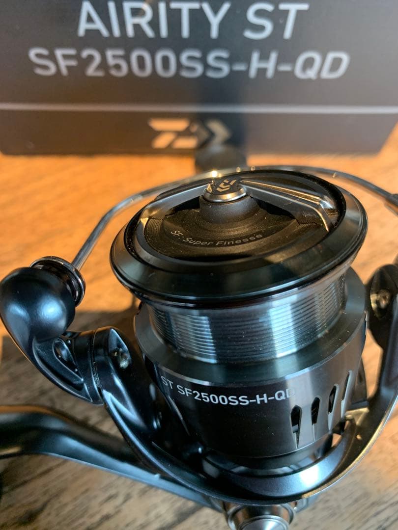 美品ダイワエアリティAIRITY ST SF2500SS-H-QD