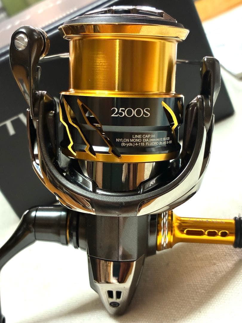【エギンク・バス釣り等】シマノ リール20ツインパワー2500S【カスタム品】