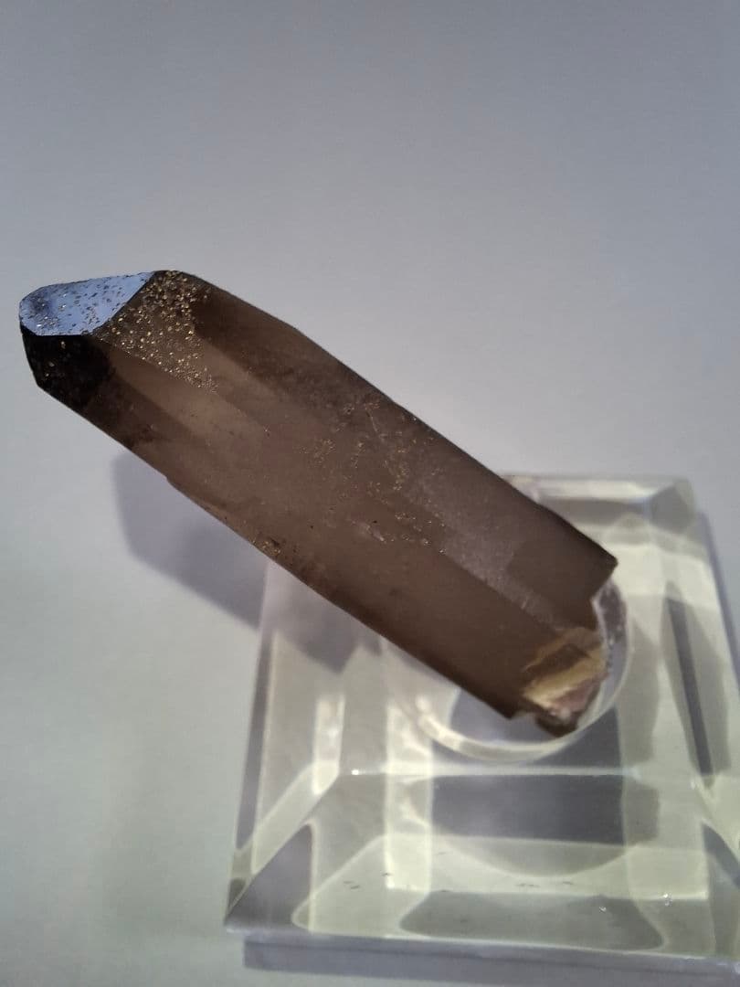 【貴重】煙水晶 左ドフィーネ式双晶 鳥取県 鉱石 原石 国産