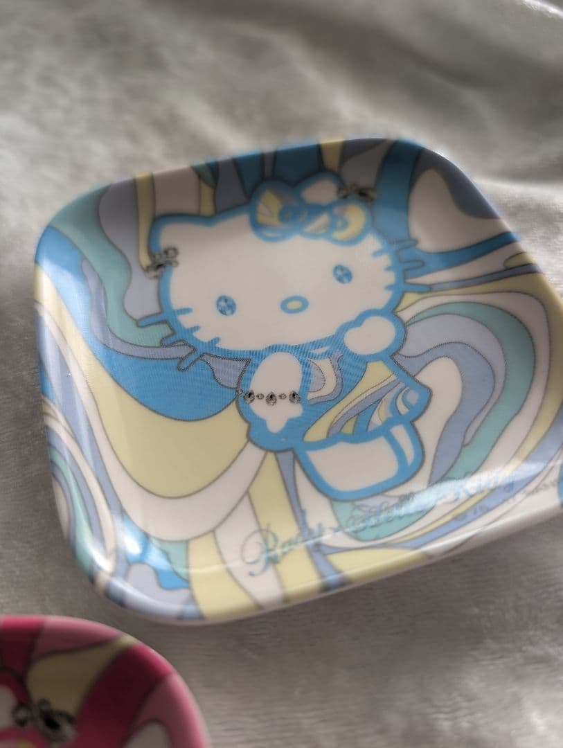 レア♡Rady × Hello Kitty 小皿♡小物、アクセ置きにも♫