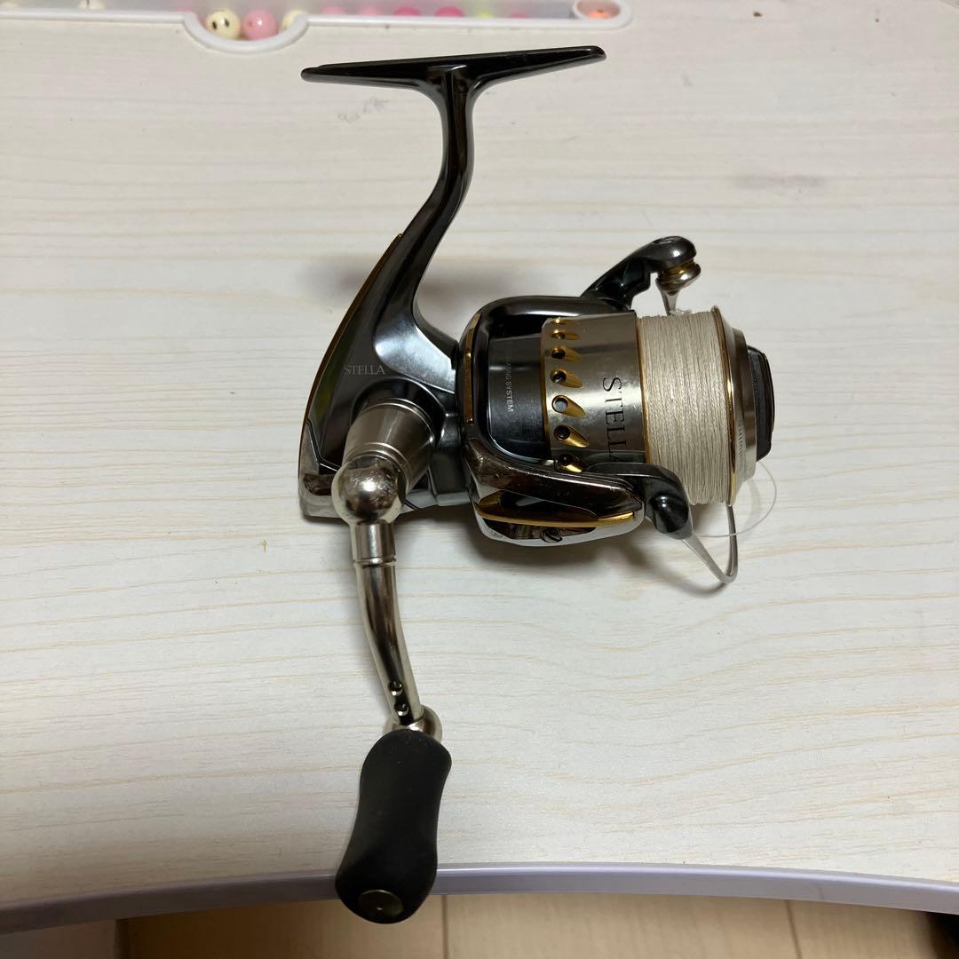 04 STELLA 2500 スピニングリール