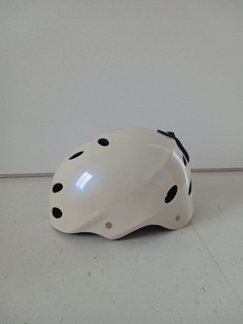 PRO TEC ホワイトパール スケートボードヘルメット