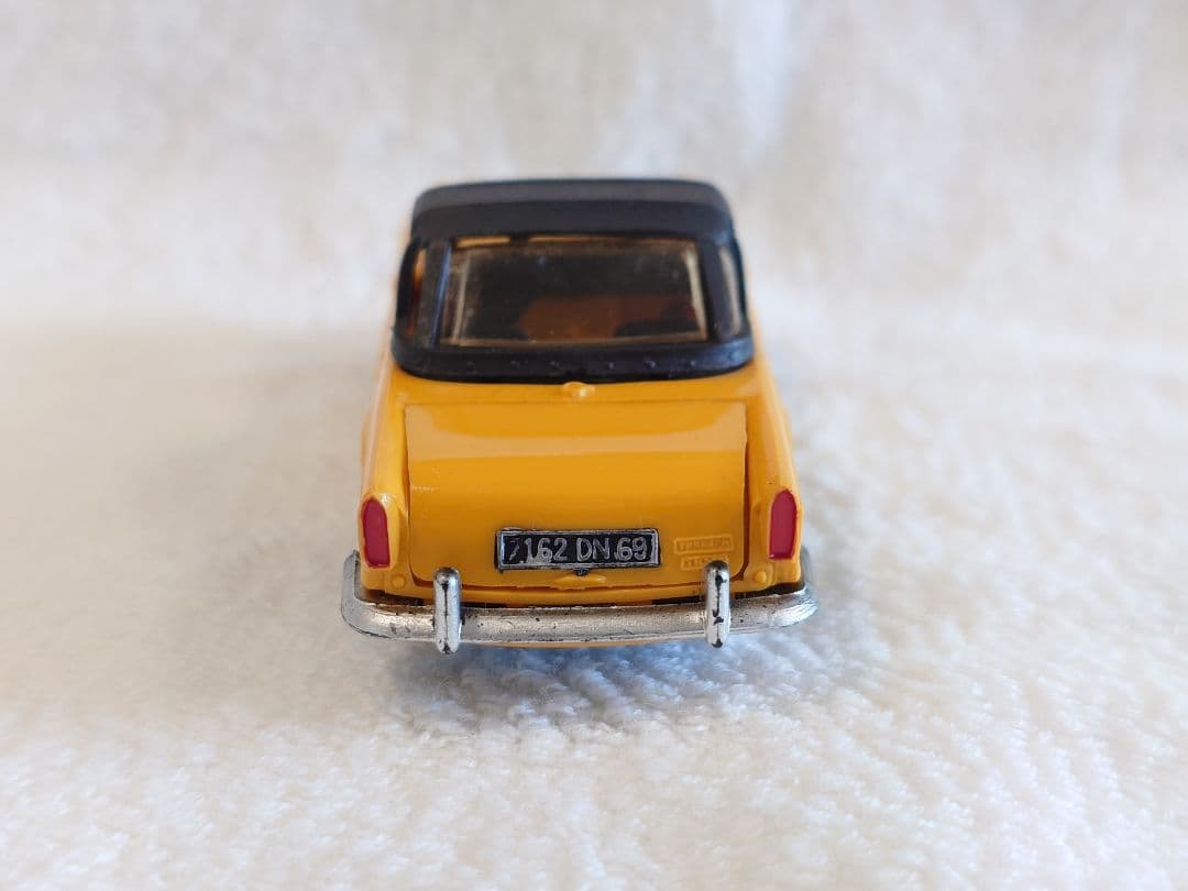 ミニカー NOREV No.144 TRIUMPH TR5
