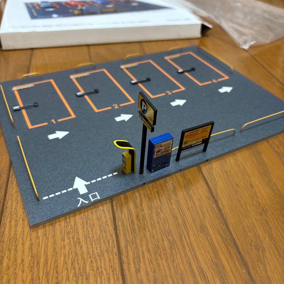 オーバーステア 1/64 パーキング ジオラマ 超希少品