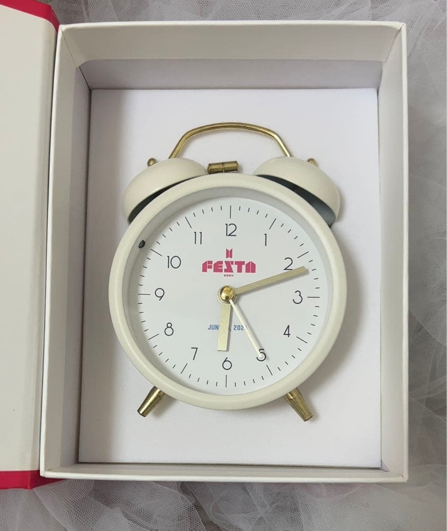 BTS FESTA 2024 ジン 目覚まし 時計 ハグ 入場特典