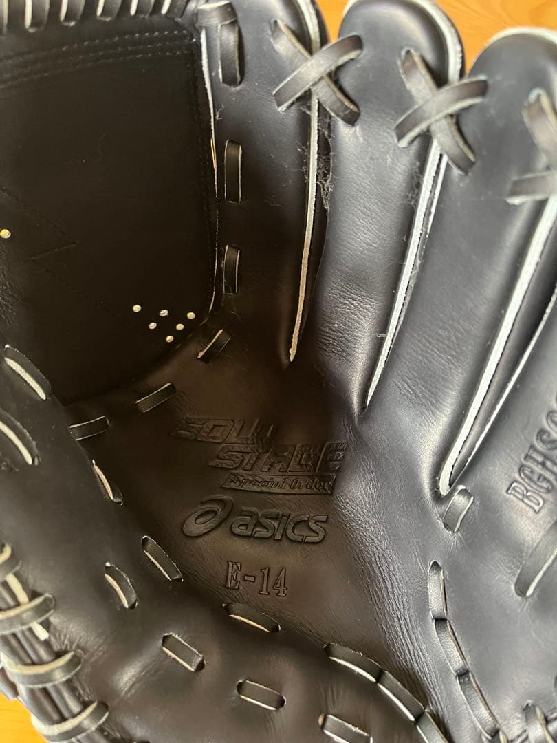 asics プロ野球選手 グローブ 則本昂大 投手 サイン入り 巨人 楽天