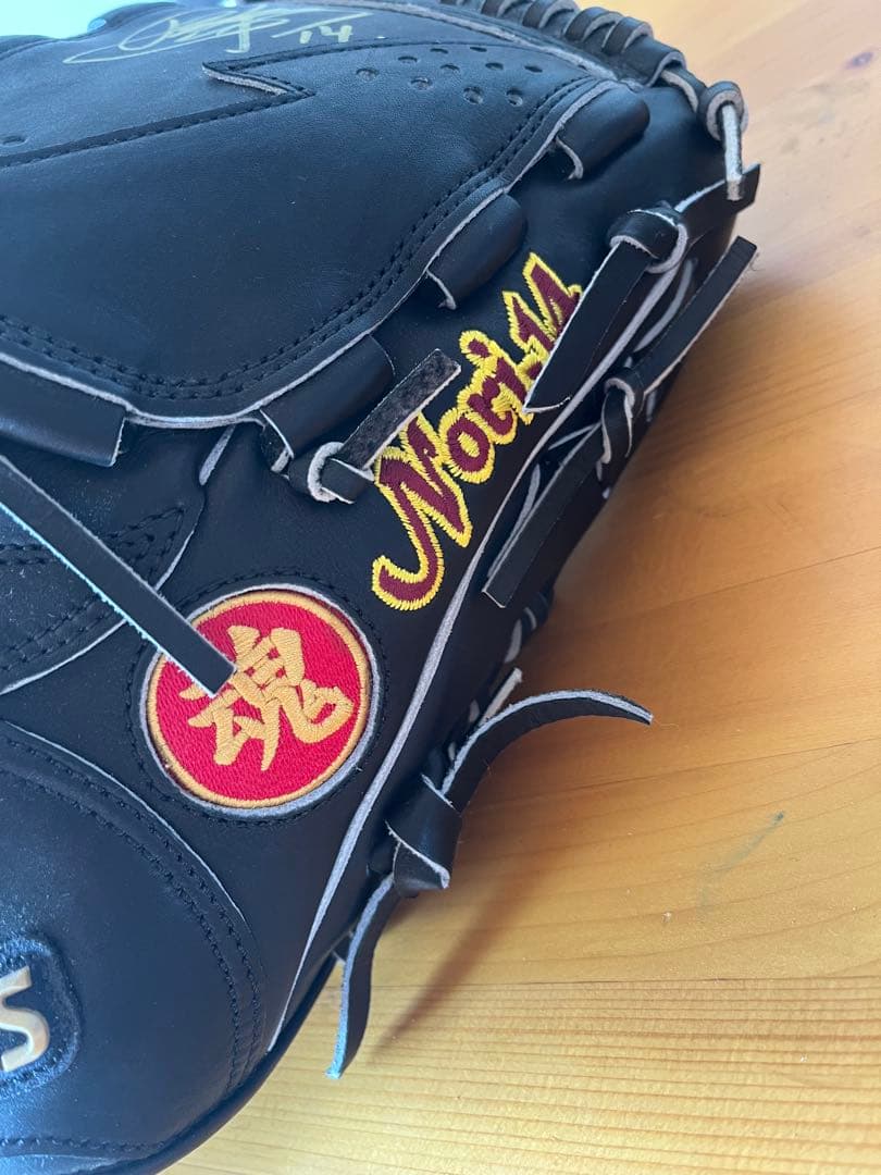 asics プロ野球選手 グローブ 則本昂大 投手 サイン入り 巨人 楽天