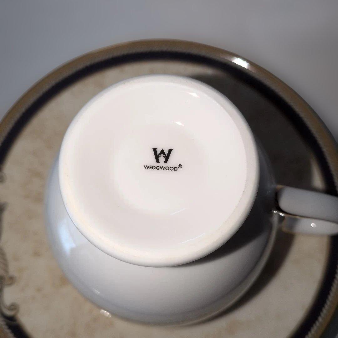 食器 