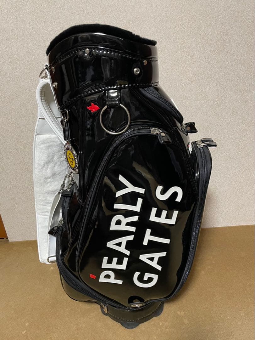 PEARLY GATES エナメルキャディバッグ　ブラック