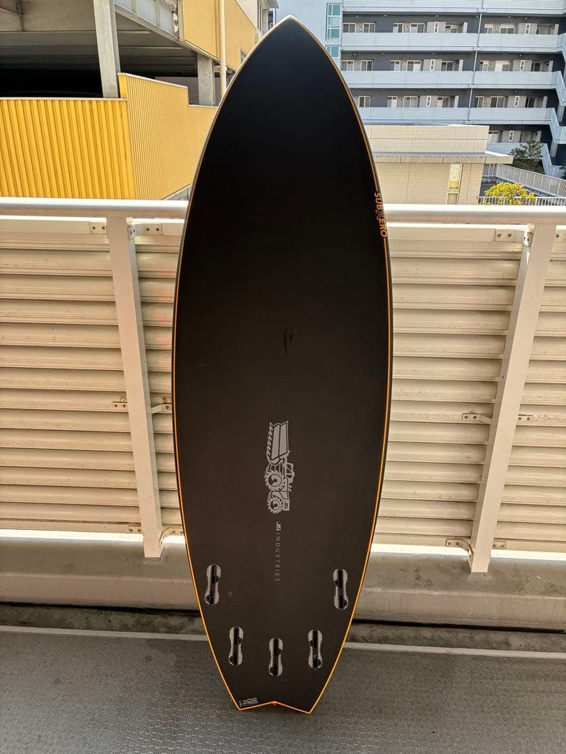 JS SUB XERO CARBOTUNE美品　5.7 32ℓ