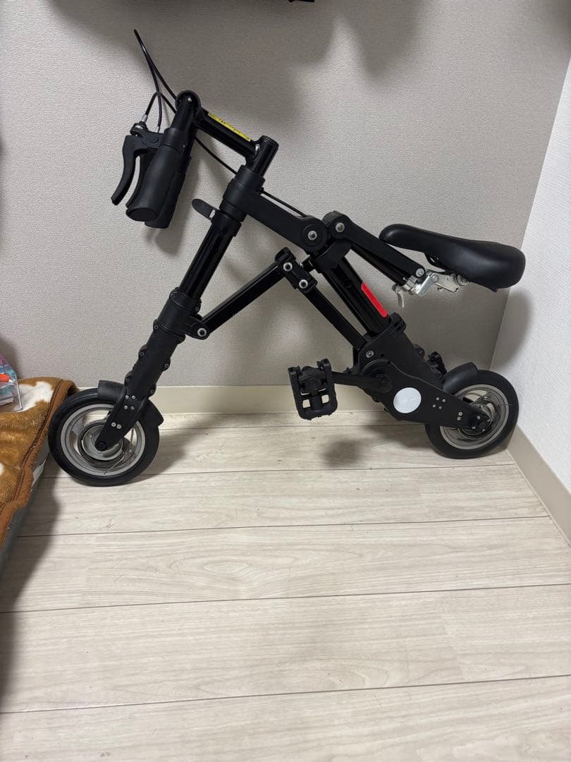 折りたたみ自転車　超ミニサイクル