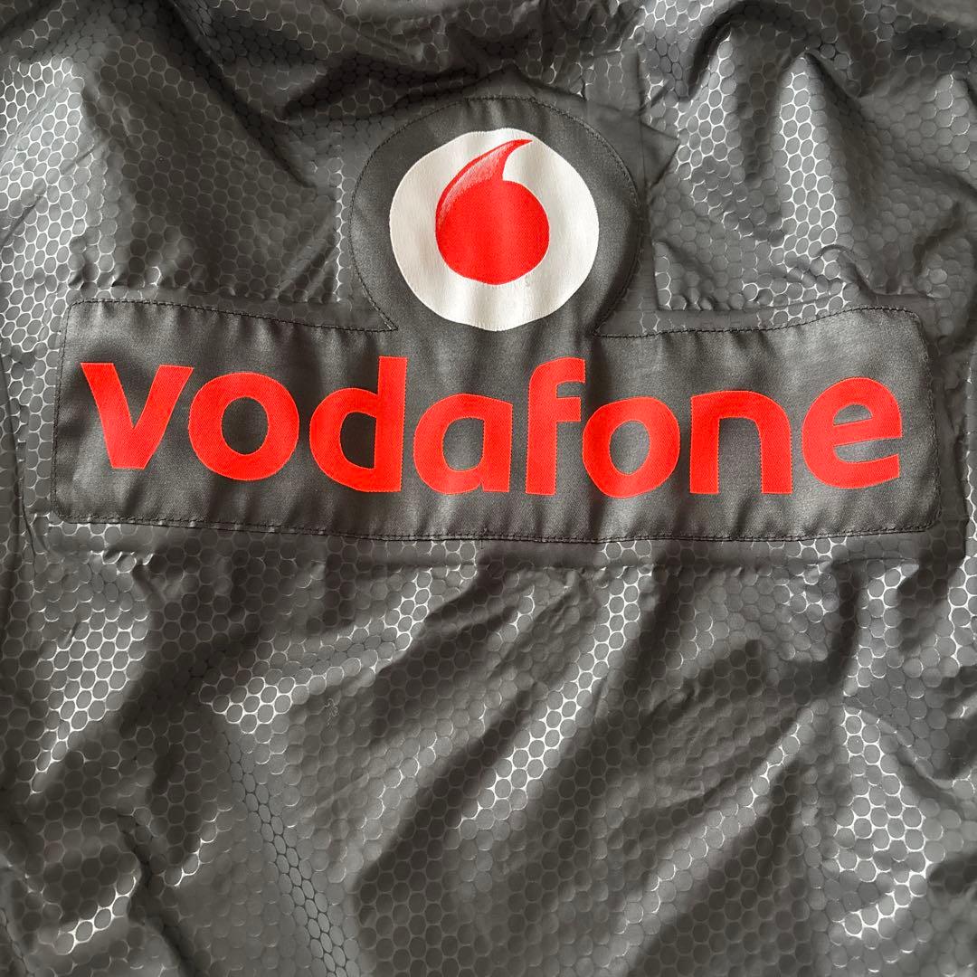 Vodafone ウィンドブレーカー ブラック　Mサイズ