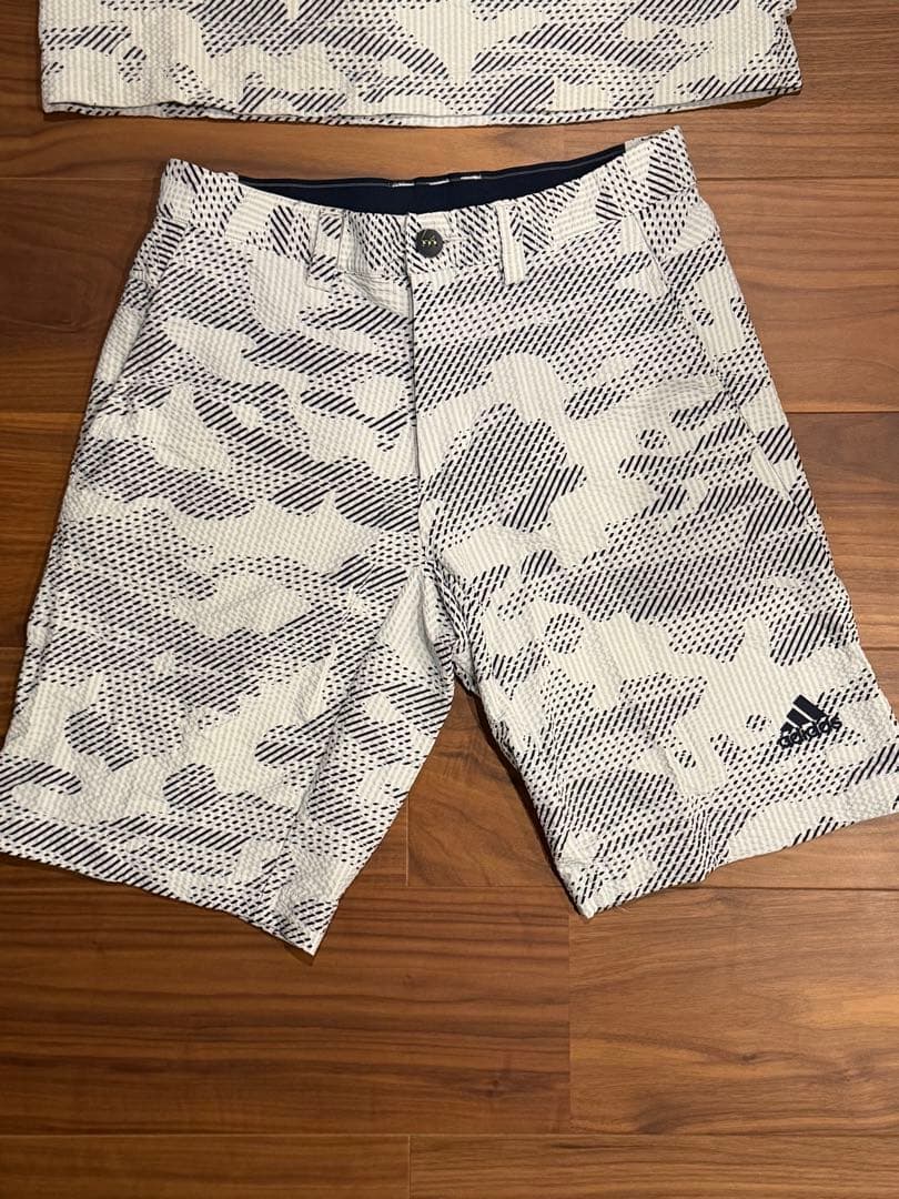 adidas セットアップ ポロシャツ カモパターン 半袖ウーブンサッカーシャツ