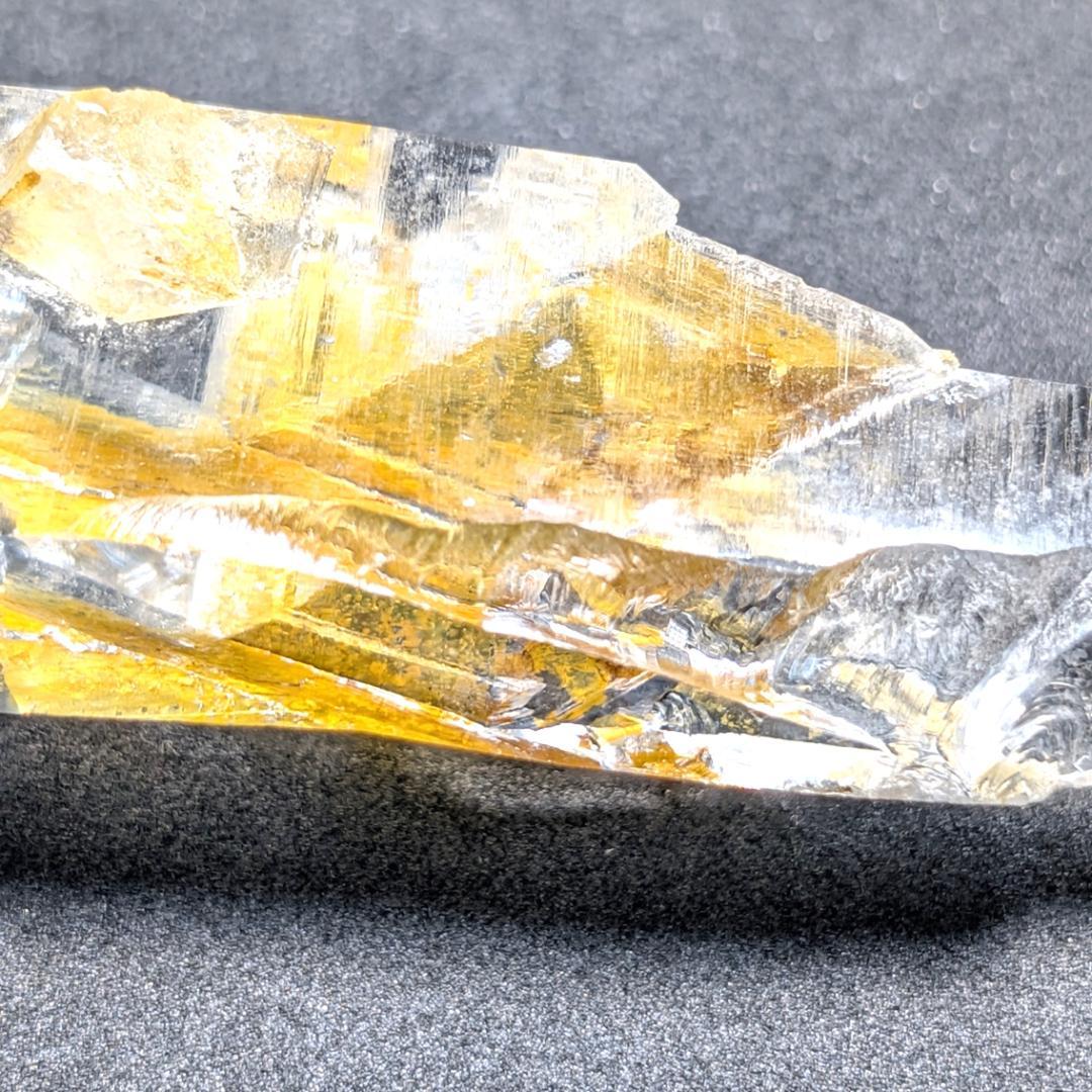 【透明度が高いコロンビア産】ゴールデンレムリアン水晶 レムリアンシードクリスタル