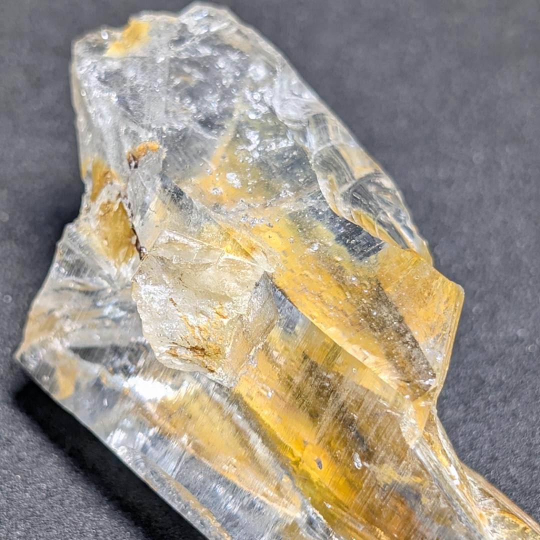 【透明度が高いコロンビア産】ゴールデンレムリアン水晶 レムリアンシードクリスタル