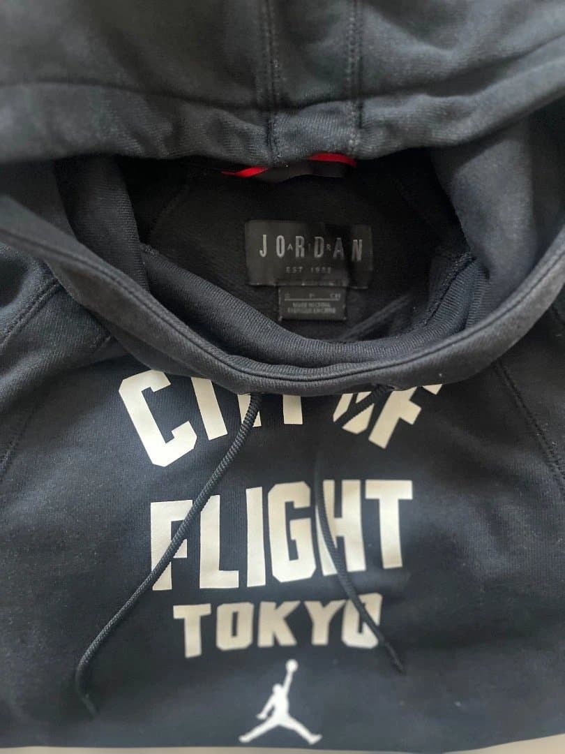 Jordan CITY OF FLIGHT TOKYO フード付きスウェット