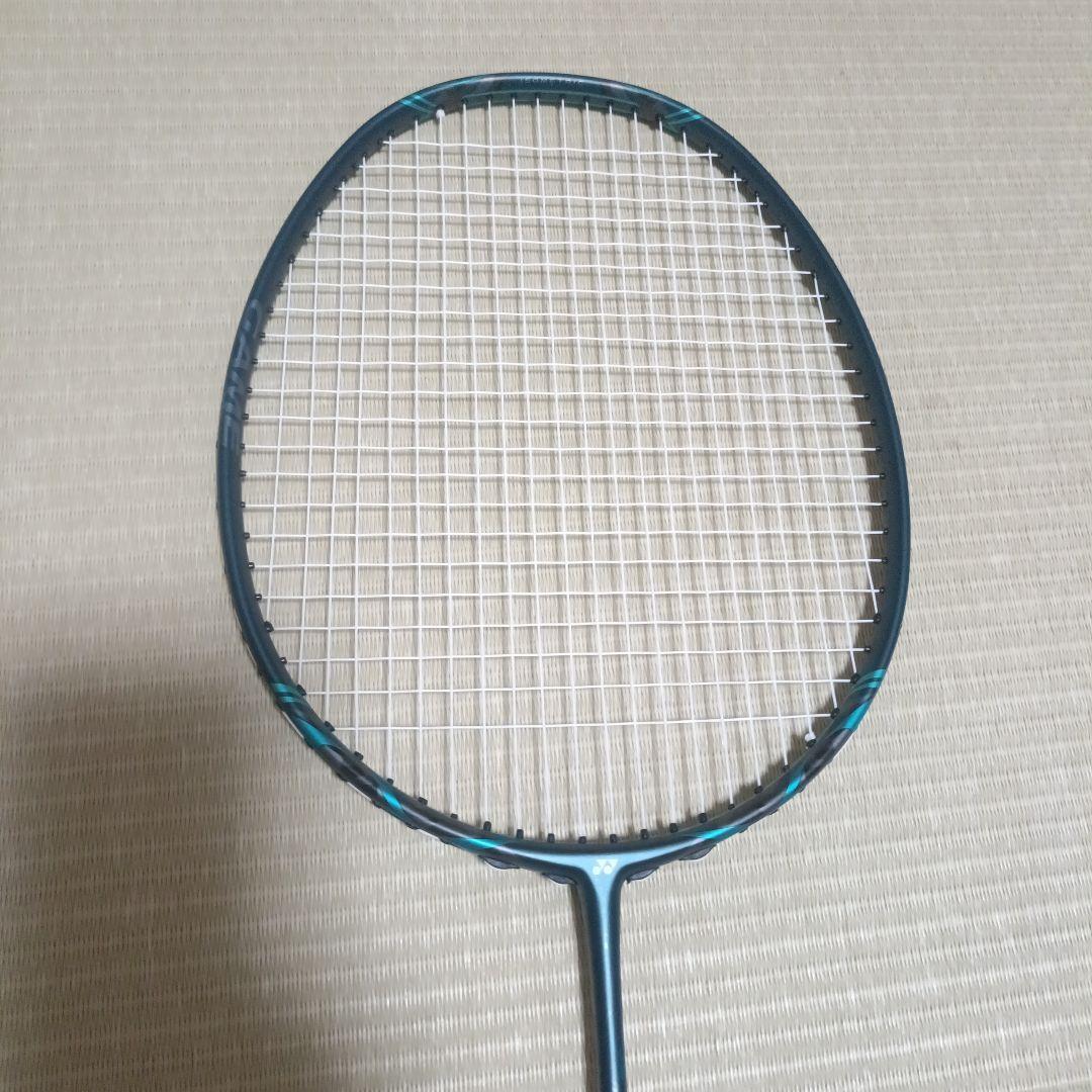 超美品　NANOFLARE 800 GAME バドミントンラケット