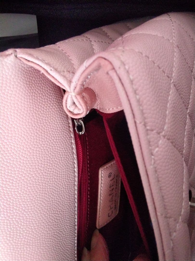 CHANEL キルティングココハンドルチェーン付ノベルティー
