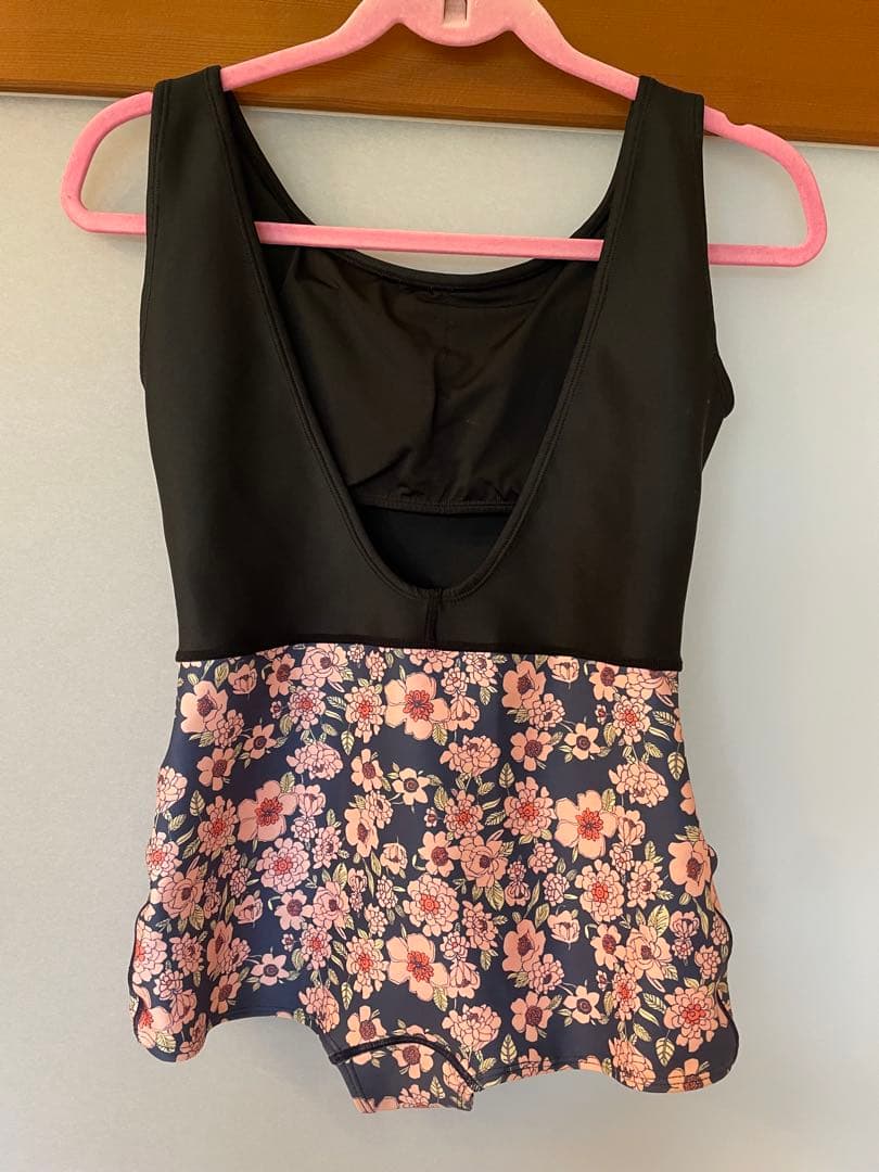 エコビッチ Eco bitch beach style 花柄ワンピース