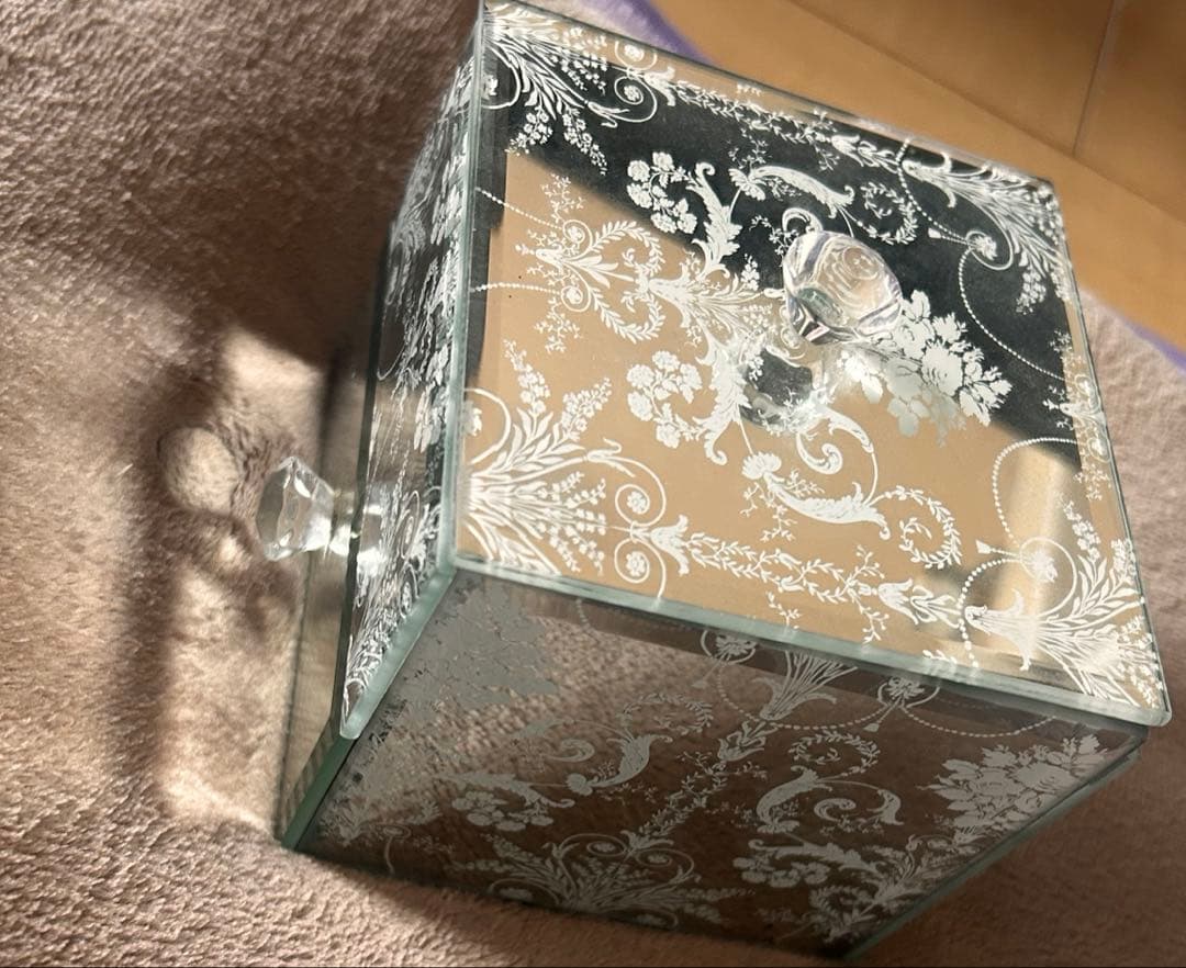 LAURA ASHLEY アクセサリーケース ボックス ローラアシュレイ